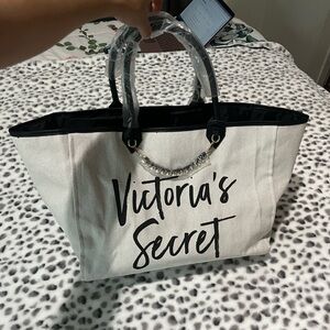 New with tag Victoria’s Secret canvas bag